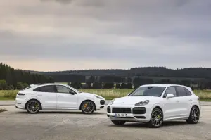 Porsche Cayenne Turbo S E-Hybrid - Foto ufficiali - 4