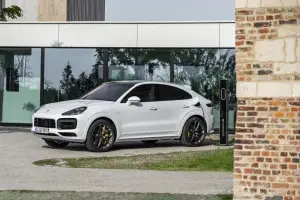 Porsche Cayenne Turbo S E-Hybrid - Foto ufficiali - 7