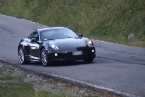 Porsche Cayman 2.7 pdk: prova su strada