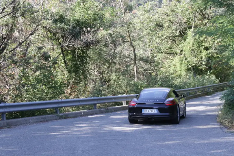 Porsche Cayman 2.7 pdk: prova su strada - 41