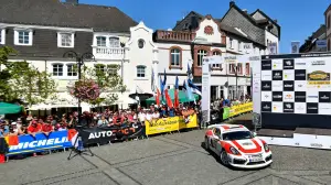 Porsche Cayman GT4 Clubsport Rally