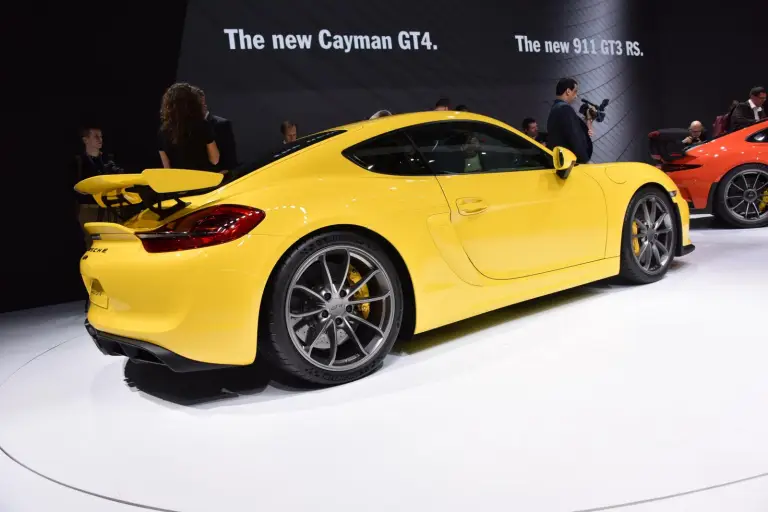 Porsche Cayman GT4 - Salone di Ginevra 2015 - 11