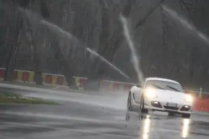 Porsche Cayman R - Test Drive - Galleria 2