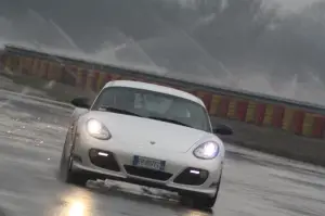 Porsche Cayman R - Test Drive - Galleria 2