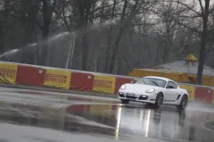 Porsche Cayman R - Test Drive - Galleria 2