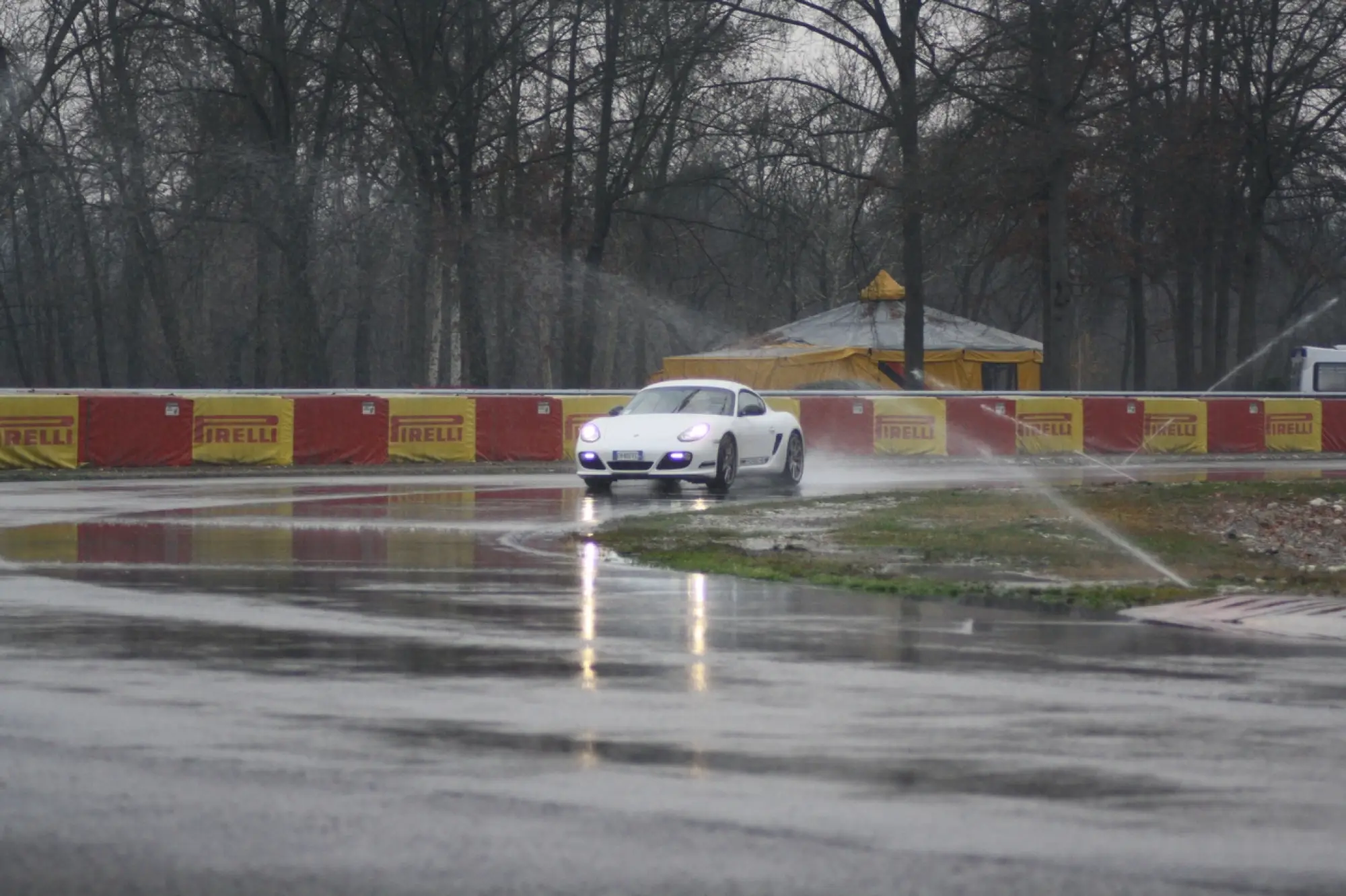 Porsche Cayman R - Test Drive - Galleria 3 - 31