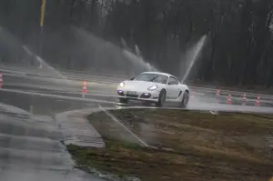 Porsche Cayman R - Test Drive - Galleria 3