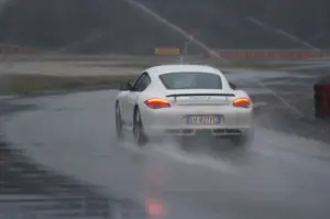 Porsche Cayman R - Test Drive - Galleria 3