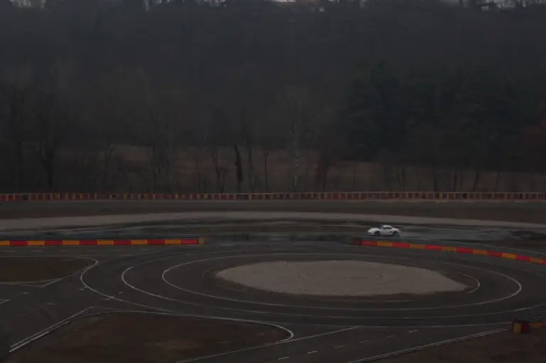 Porsche Cayman R - Test Drive - 3
