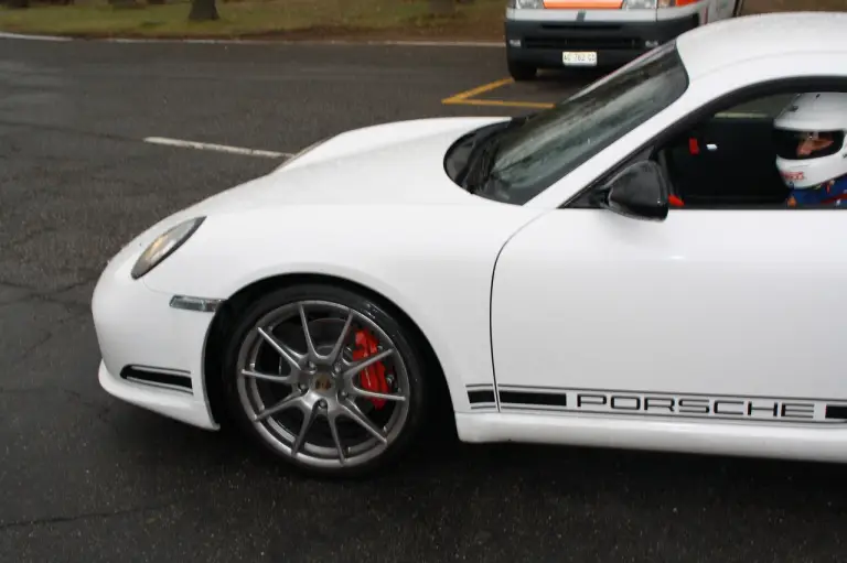 Porsche Cayman R - Test Drive - 17