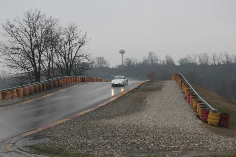 Porsche Cayman R - Test Drive - 36