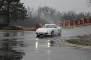 Porsche Cayman R - Test Drive