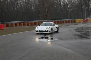 Porsche Cayman R - Test Drive