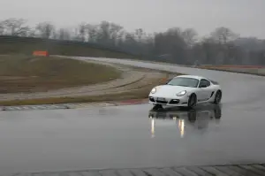 Porsche Cayman R - Test Drive