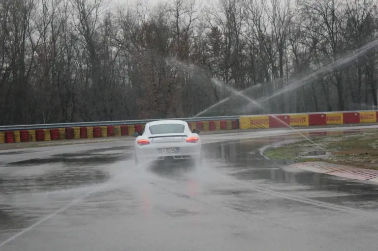 Porsche Cayman R - Test Drive - 109