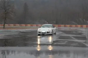 Porsche Cayman R - Test Drive