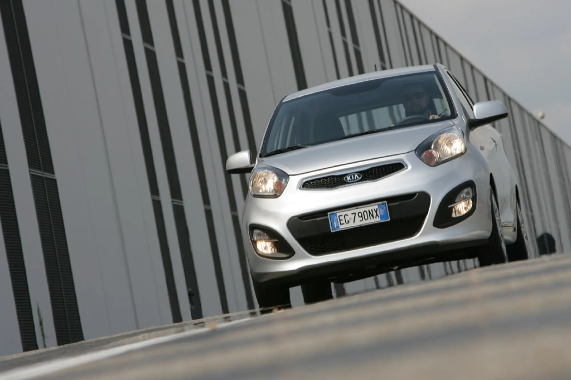 Kia Picanto Model Year 2011 - 10