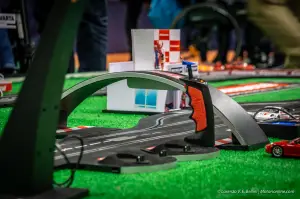 Porsche e Carrera Toys - Beneficienza all'Ospedale Niguarda di Milano