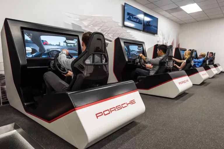 Porsche Experience Center (Carson, California) - 16