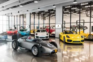 Porsche Experience Center (Carson, California)