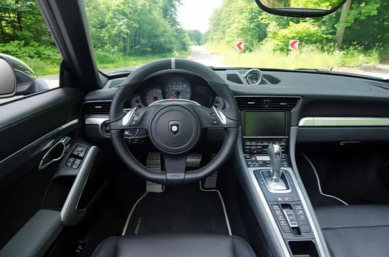 Porsche Gemballa GT - 8