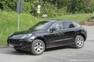 Porsche Macan 2013 foto spia giugno 2012 - 14