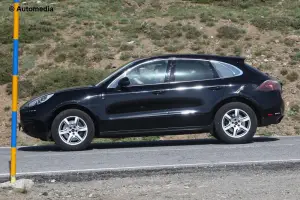 Porsche Macan 2014 - Foto spia 12-07-2013