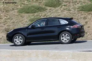 Porsche Macan 2014 - Foto spia 12-07-2013