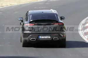 Porsche Macan EV - Foto Spia 16-08-2022