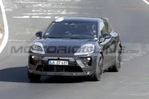 Porsche Macan EV - Foto Spia 16-08-2022