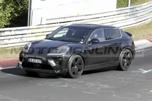 Porsche Macan EV - Foto Spia 16-08-2022