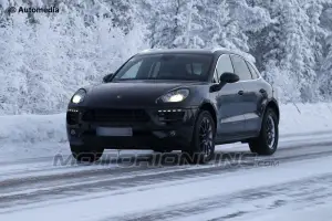 Porsche Macan - Foto spia 16-01-2013 - 1