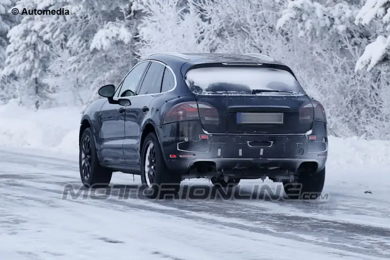 Porsche Macan - Foto spia 16-01-2013 - 5
