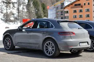 Porsche Macan GTS - Foto spia - 4