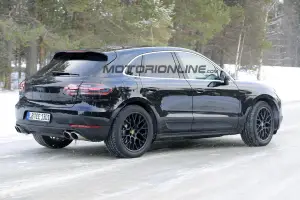 Porsche Macan MY 2018 - Foto spia 08-02-2017