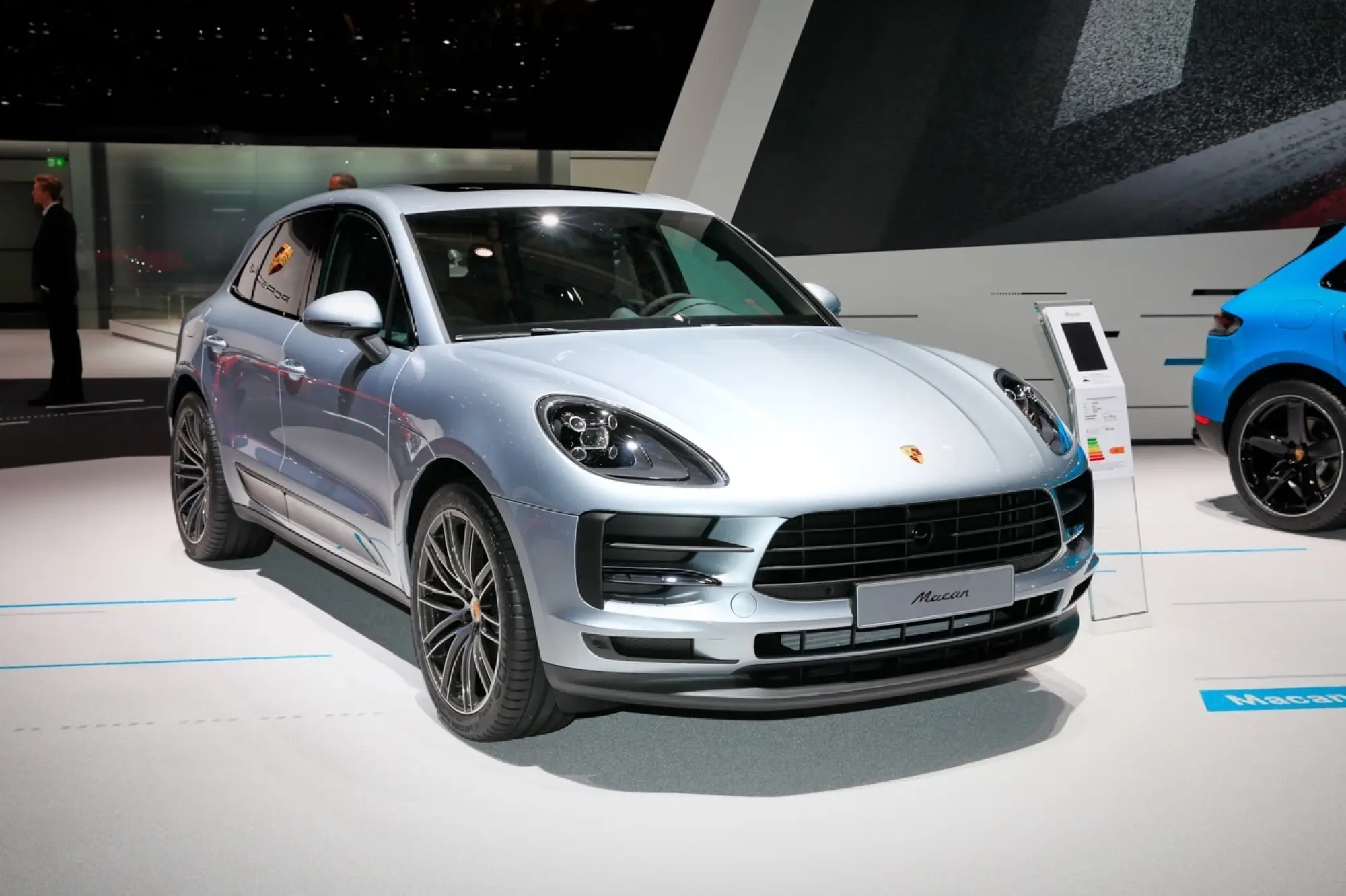 Porsche Macan - Salone di Parigi 2018 - 16