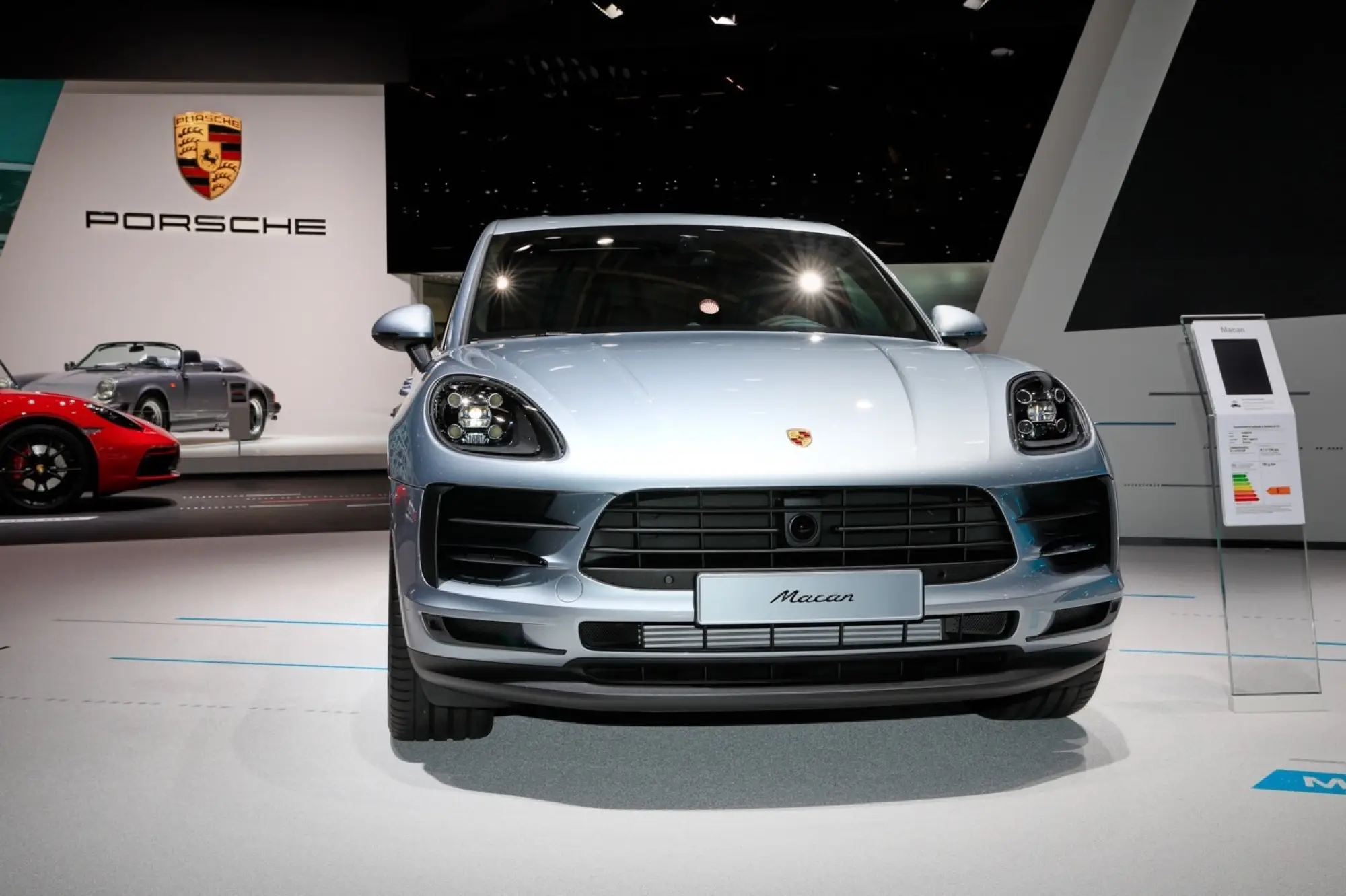 Porsche Macan - Salone di Parigi 2018 - 17