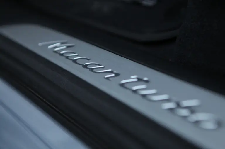 Porsche Macan Test Drive - 26