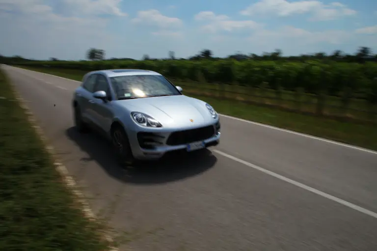 Porsche Macan Test Drive - 54