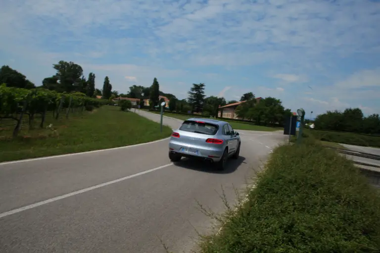 Porsche Macan Test Drive - 58
