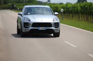 Porsche Macan Test Drive