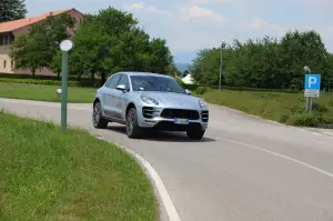 Porsche Macan Test Drive