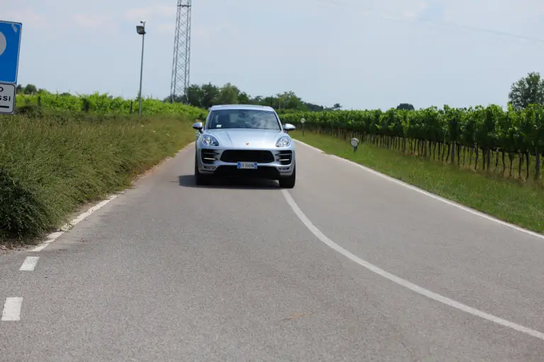 Porsche Macan Test Drive - 86