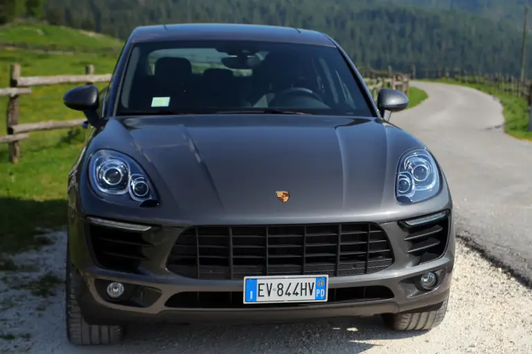 Porsche Macan Test Drive - 145