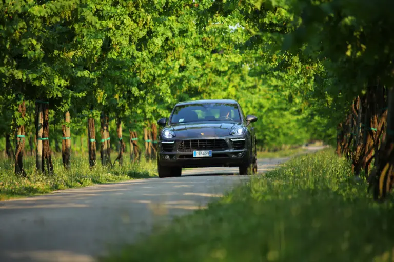 Porsche Macan Test Drive - 165