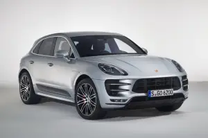 Porsche Macan Turbo con Performance Package - 3