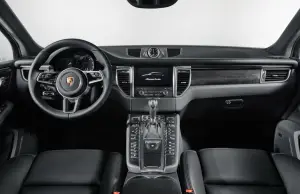 Porsche Macan Turbo con Performance Package - 8