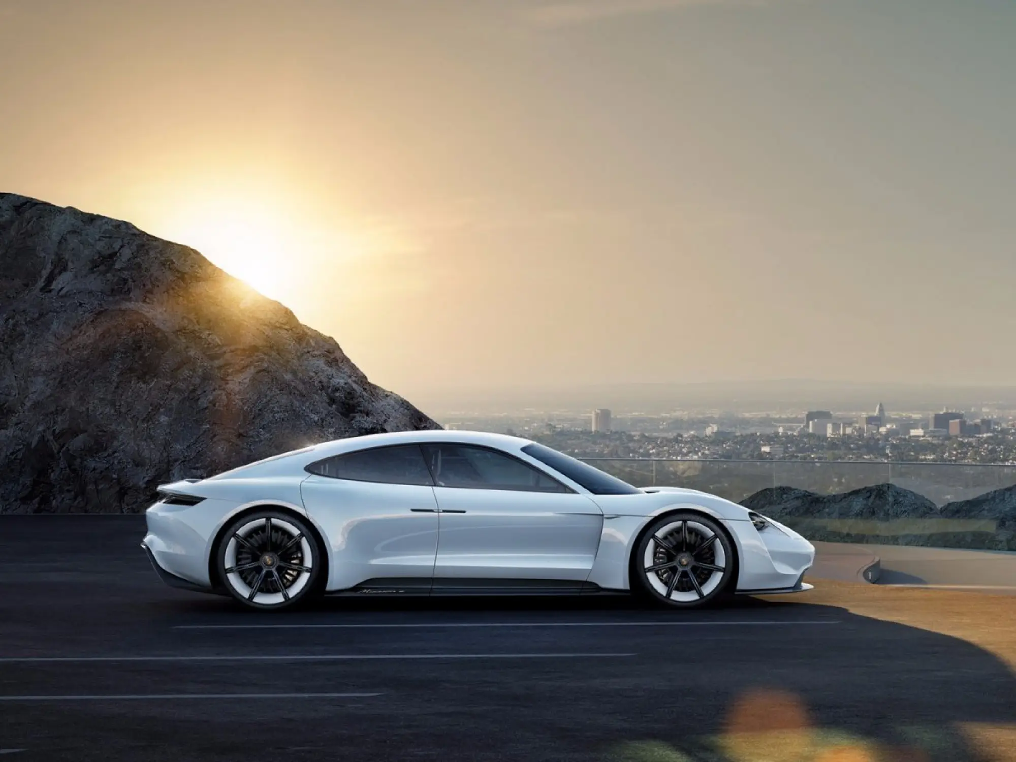 Porsche Mission E 1 agosto 2016 - 8