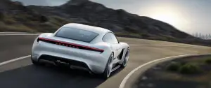 Porsche Mission E - nuova galleria fotografia - 2