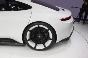 Porsche Mission E - Salone di Francoforte 2015 - 2